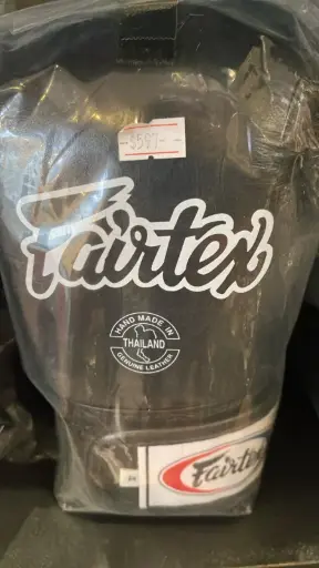 Fairtex 真皮拳擊手套